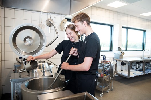 Bork Havn Efterskole Køkken 2237